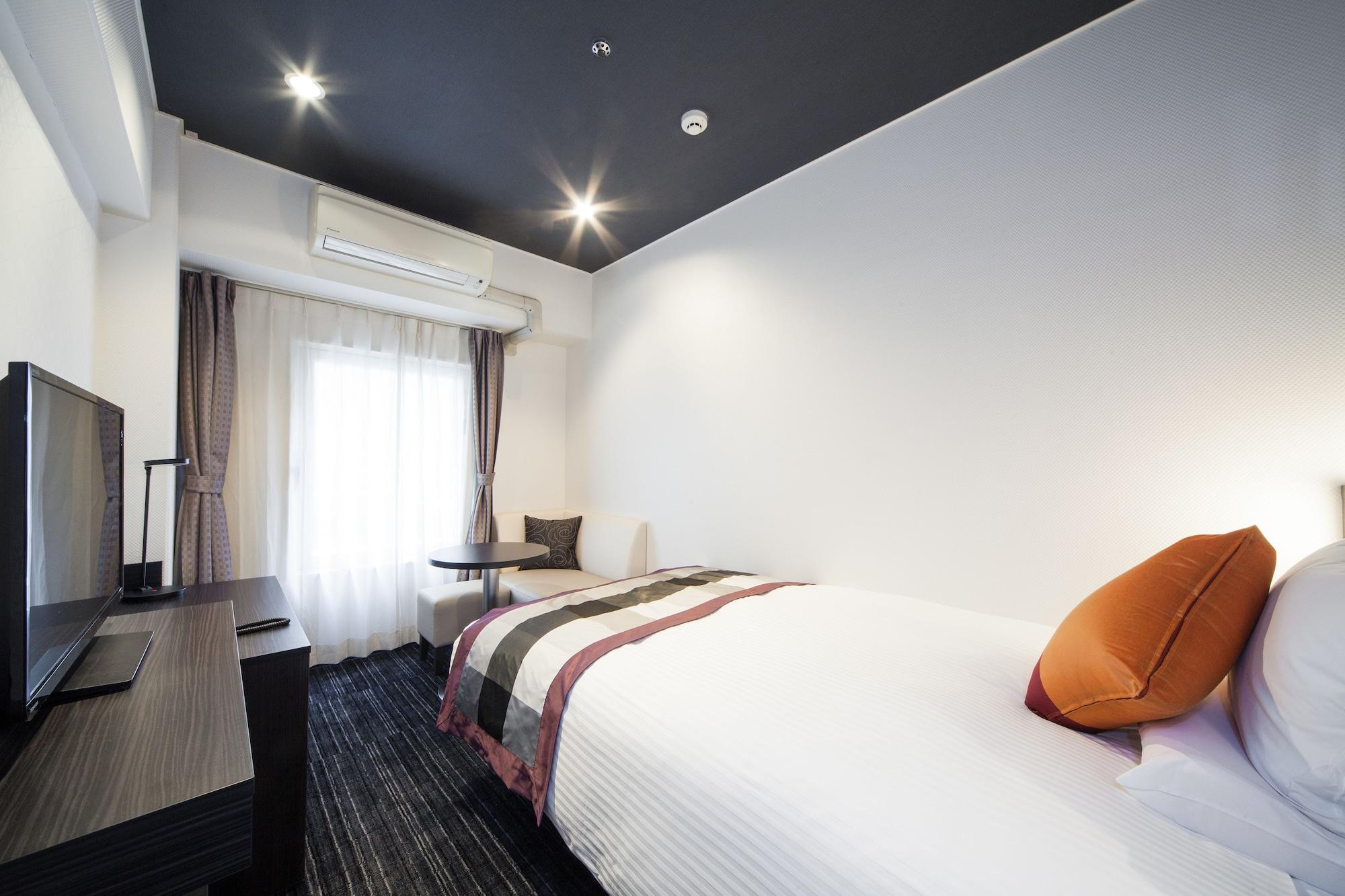 Hotel Mystays Shinsaibashi Osaka Exterior photo