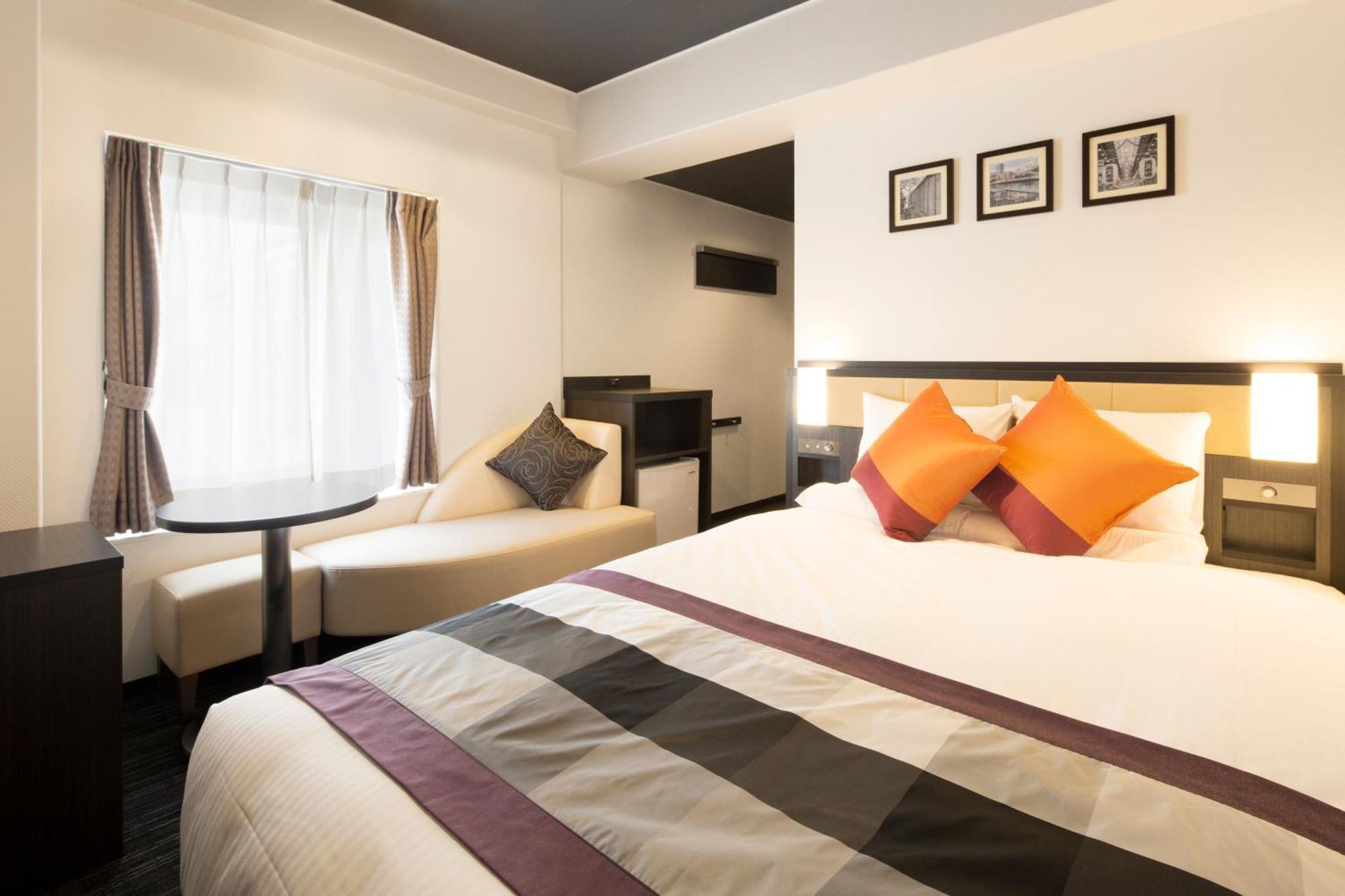 Hotel Mystays Shinsaibashi Osaka Exterior photo