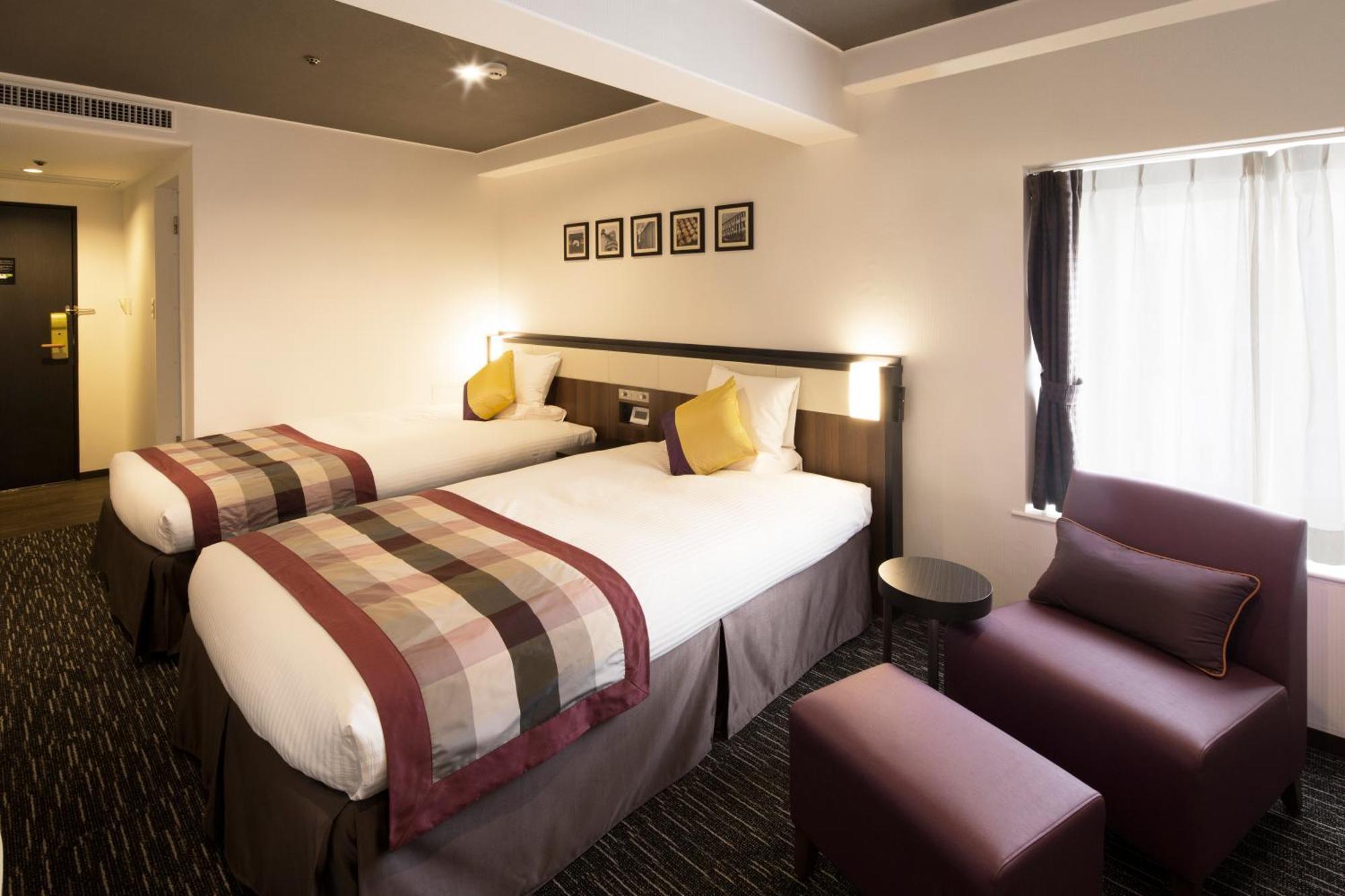 Hotel Mystays Shinsaibashi Osaka Exterior photo